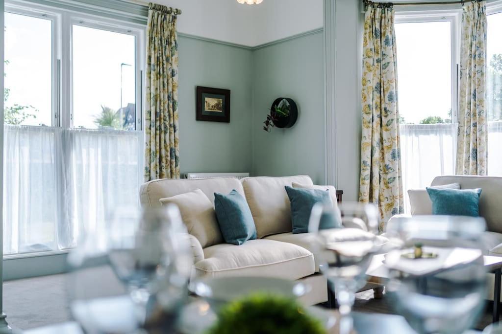 Victorian Gem In Chester Centre エクステリア 写真