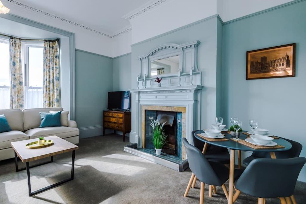 Victorian Gem In Chester Centre エクステリア 写真